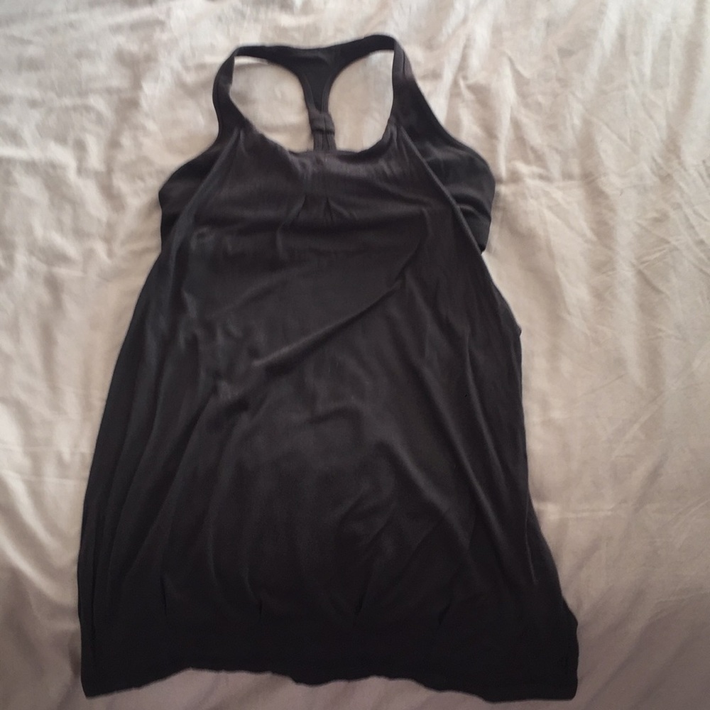 Lululemon loose fit singlet with built in bra